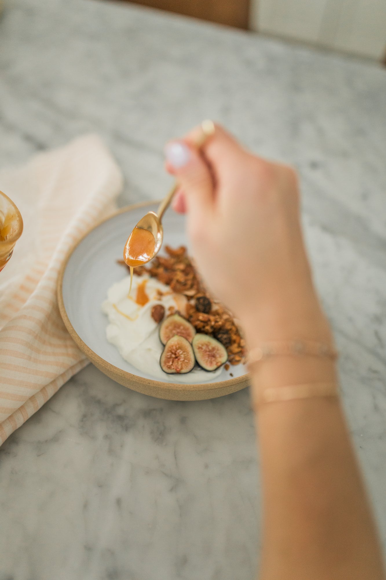 yogurt bowl with the hampton grocer granola